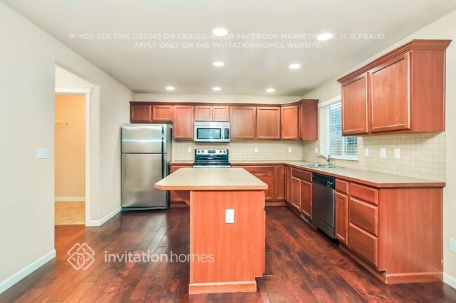 Building Photo - 23417 77th Ave E