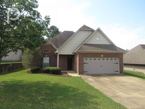 Building Photo - 2021 Hidden Forest Ln