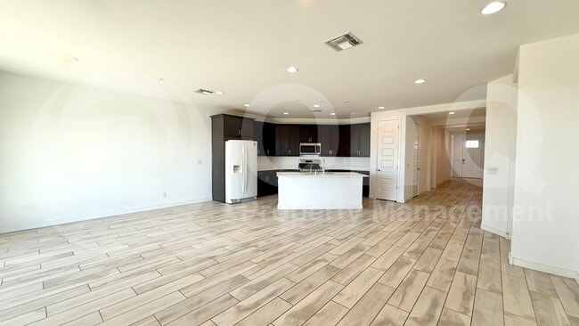 Building Photo - 5324 S 24th Ln