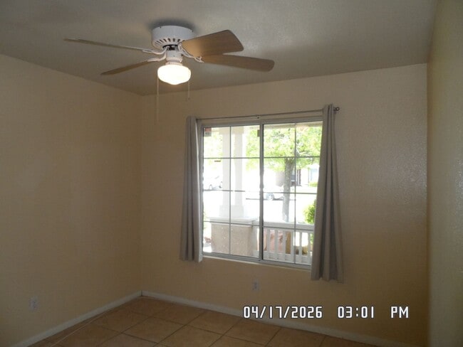 Building Photo - 3 Bedrooms, 2 Bathrooms, approx. 1392 sq. ft., 2 Car Garage, Covered Patio, Fenced, Play house,