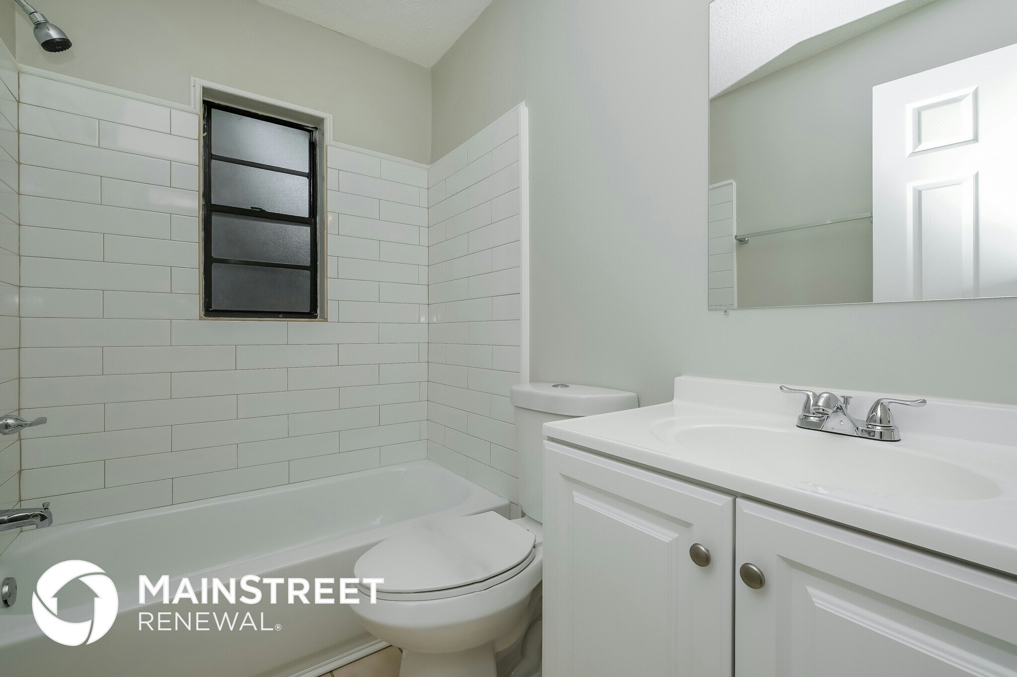 Building Photo - 10054 Hayward Rd