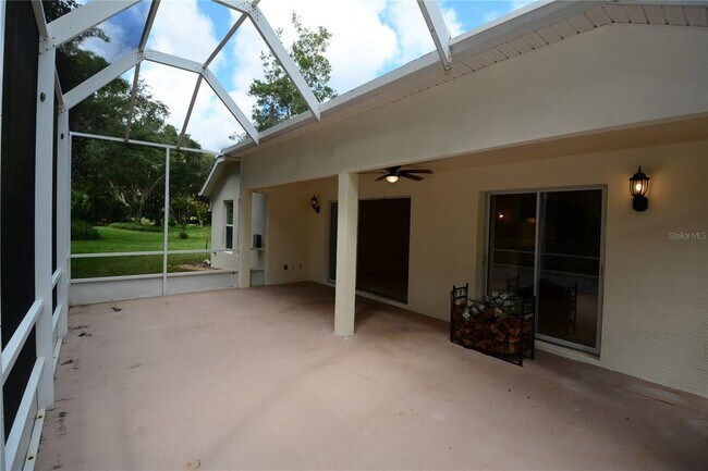 Building Photo - 56 Shinnecock Dr