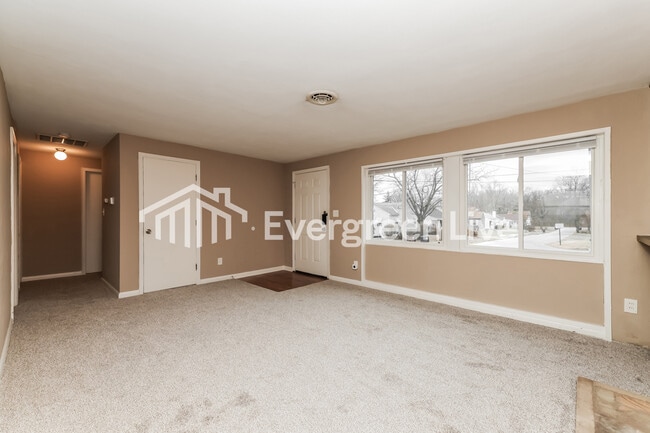 Building Photo - Coming Soon!