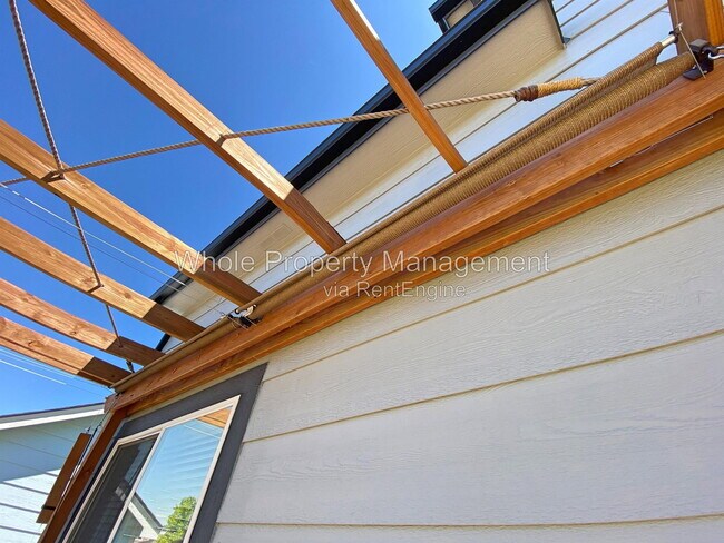 Building Photo - 5981 S Zante Way