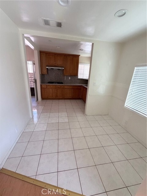 Building Photo - 1943 Gaydon Ave