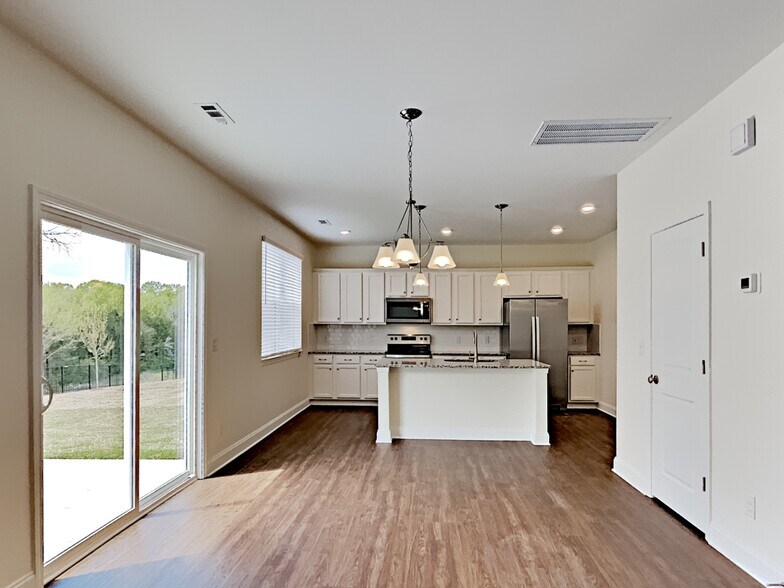 Building Photo - 2737 Bison Ct