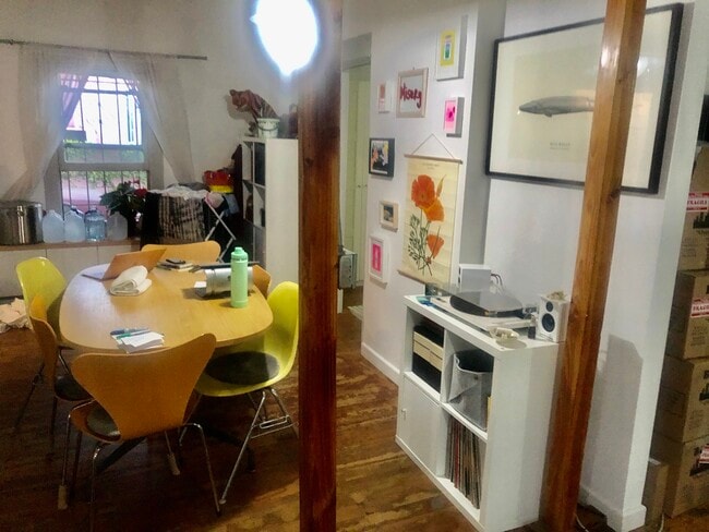 Dining area - 804 Venice Blvd