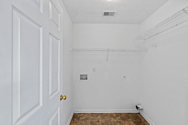 Building Photo - Coming Soon.....Gorgeous 3br 2bath home, beautiful front porch and spacious yard!!