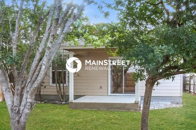 Building Photo - 3 Bedroom Pet-Friendly Home in San Antonio...