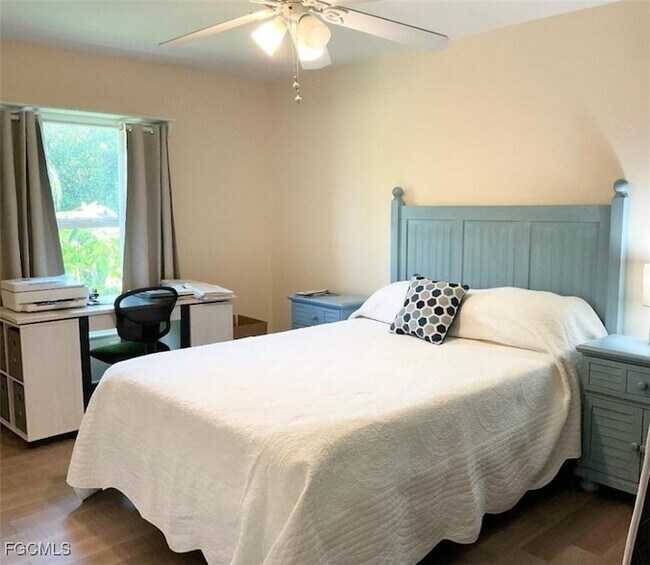 Building Photo - 2537 SW 29th Terrace