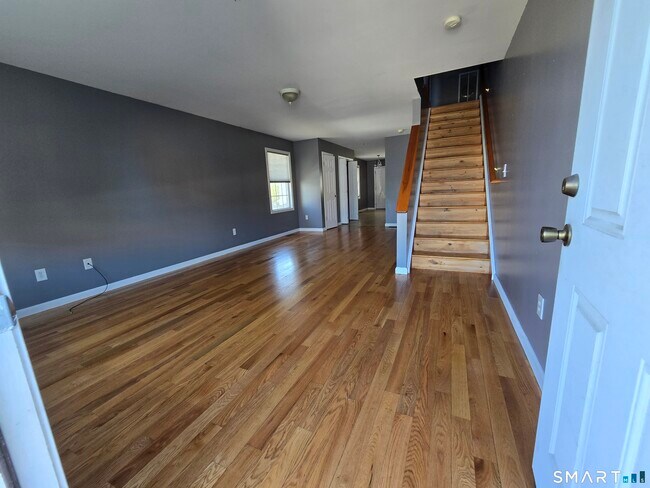 Building Photo - 148 Granfield Ave