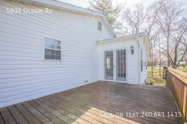 Building Photo - 5806 Olson Rd