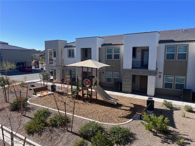 Building Photo - 6229 Dolosonte St