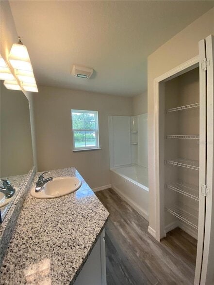 Building Photo - 5272 SW 129th Pl