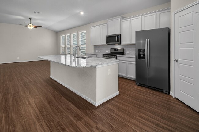 Building Photo - 13210 Antelope Run