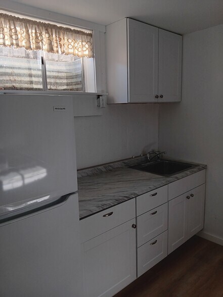 Building Photo - 604 Bel Aire Ave