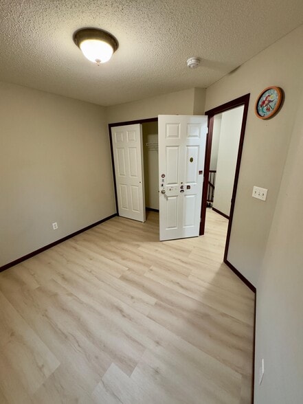 Bedroom 2 - 10006 Pincherry Ln
