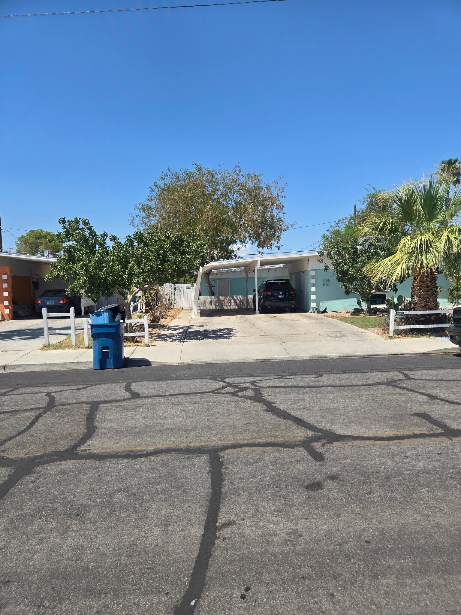 Building Photo - 1305 Phillips Ave