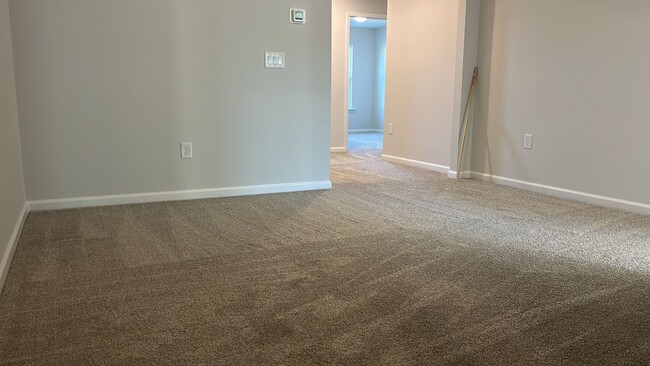 Building Photo - 2919 Denson Rd