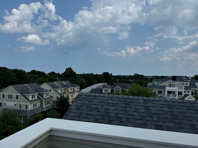 Building Photo - ***NEW TO MARKET*** Penthouse at Marblehead Highlands Condominium