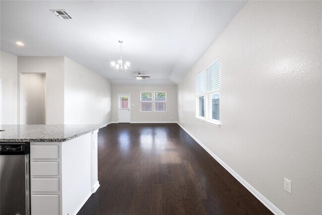 Building Photo - 1312 Jenkins Bnd
