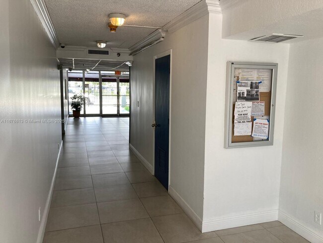 Building Photo - 16450 NW 2nd Ave