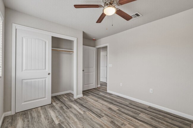 Building Photo - Gated Community Home with Solar Panels & All Appliances Included