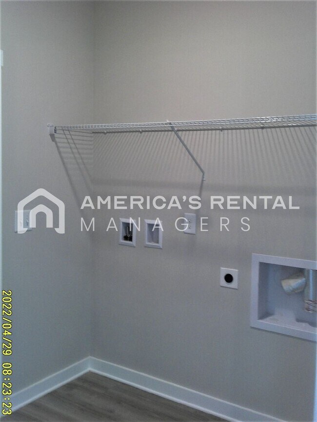 Building Photo - Spacious Home for Rent in Meridianville, AL... Available to View Now!!!