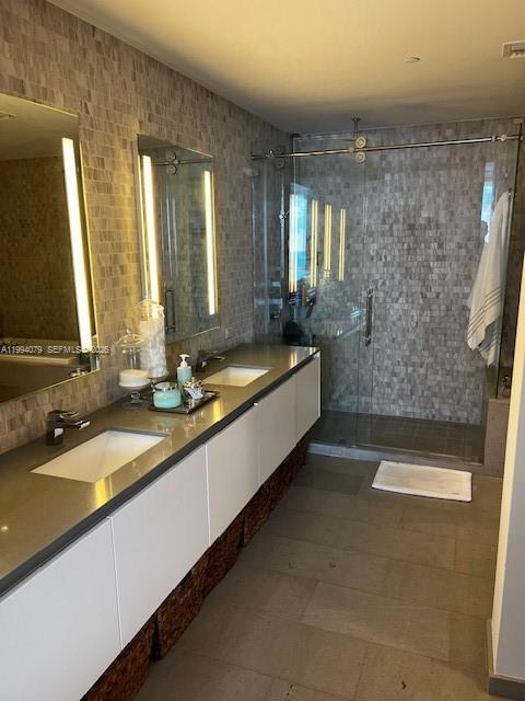 Building Photo - 68 SE 6th St