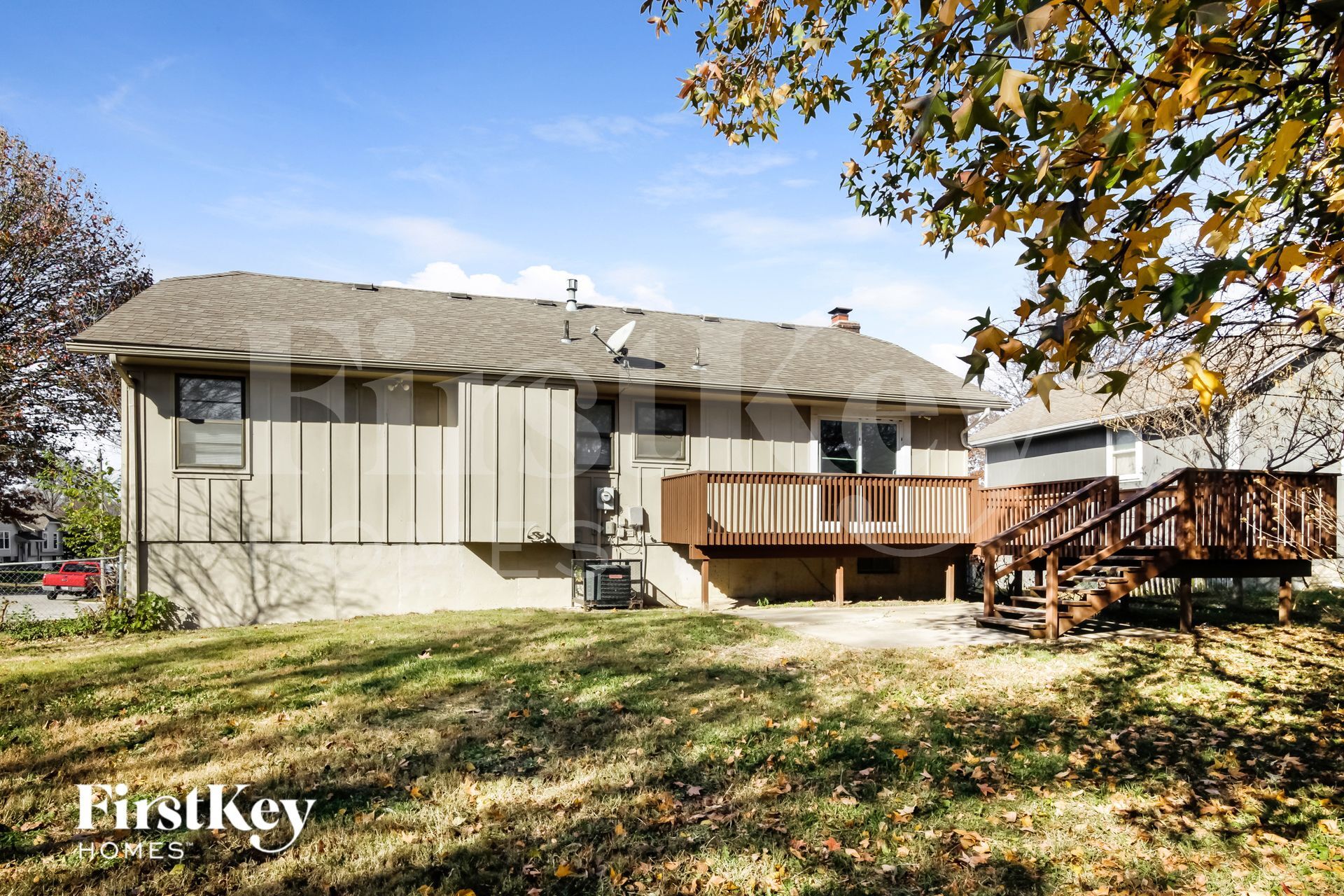 Building Photo - 16905 Lea Ave