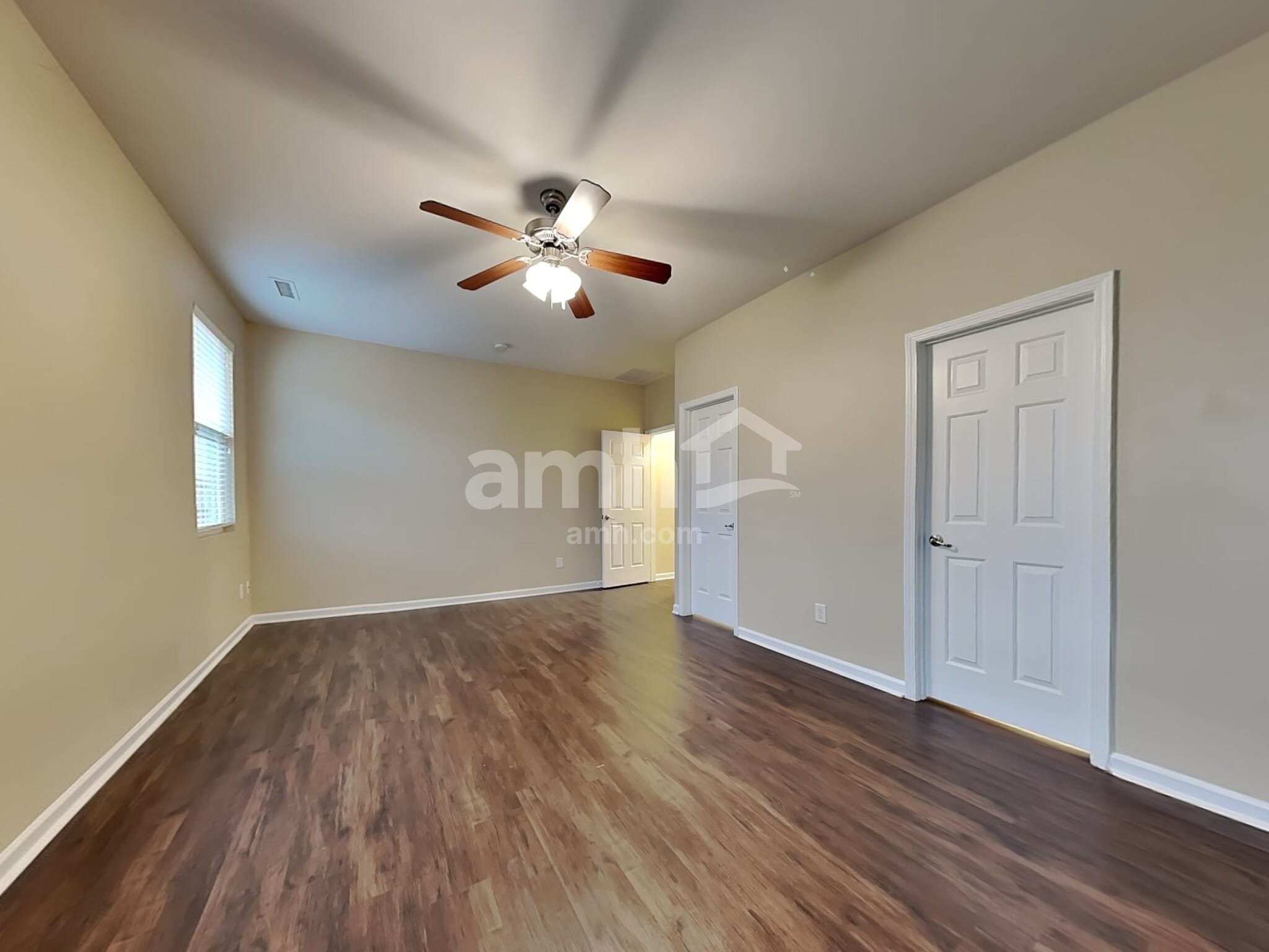 Building Photo - 89 Norwich Dr