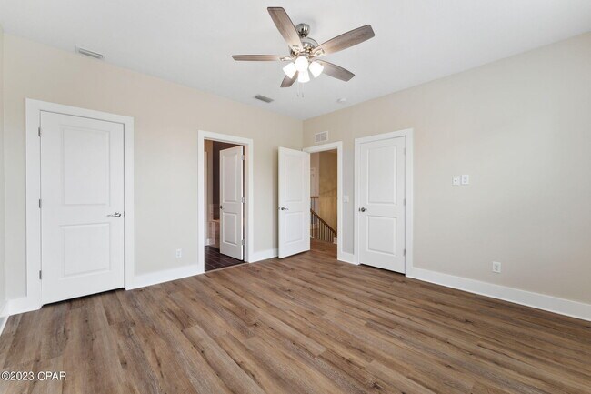 Building Photo - 316 Coral Gables St