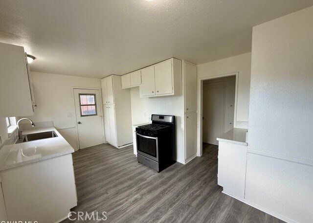 Building Photo - 44411 Kingtree Ave