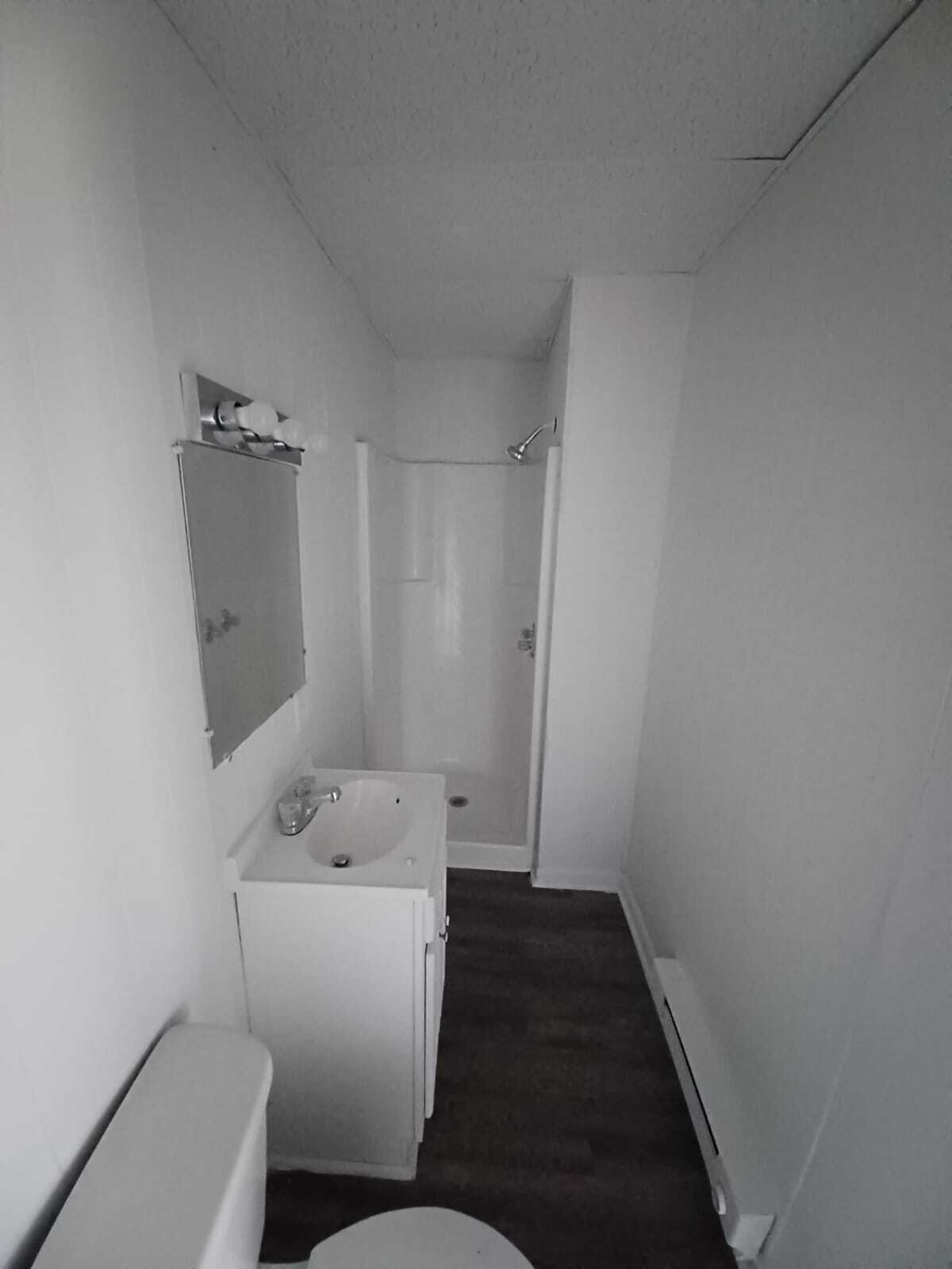 Building Photo - 215 Virginia Ave