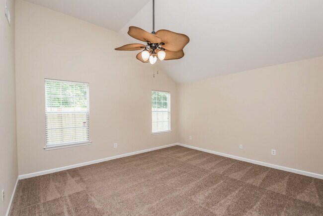 Building Photo - 73 Hamil Ct NW