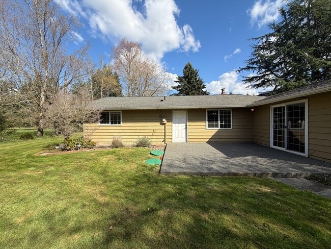 Building Photo - 6597 Tut Terrace