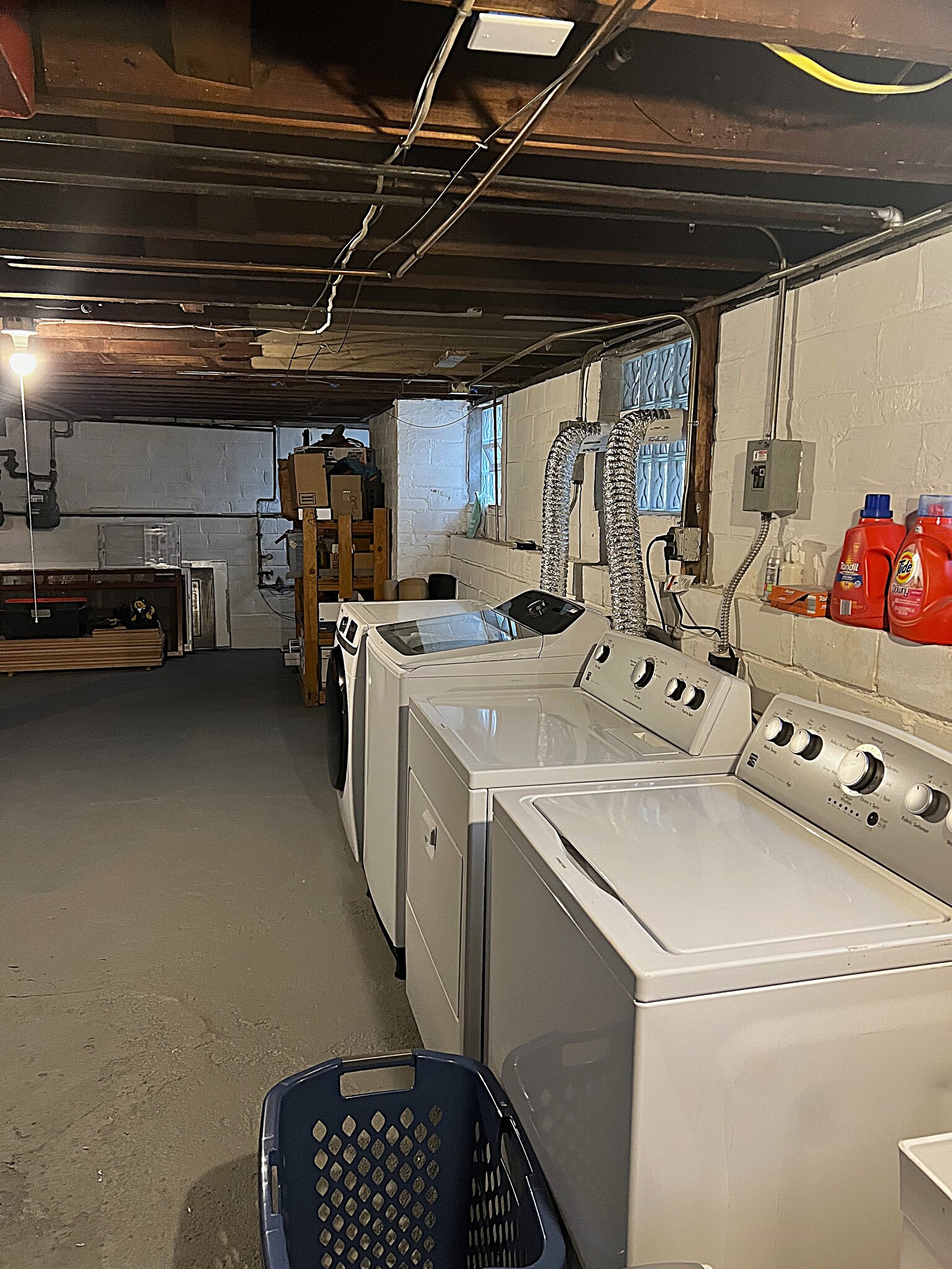 Basement - 14923 Delaware Ave