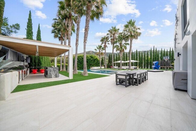 Building Photo - 7713 Esterel Dr