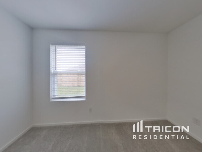 Building Photo - 3009 Dawn Sound Dr