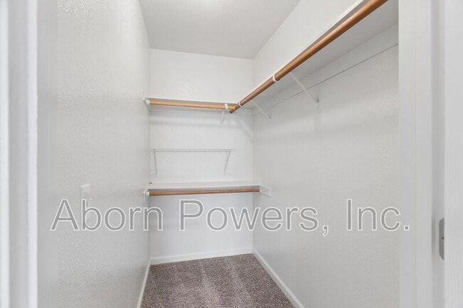 Building Photo - 2529 Greenwood Ln