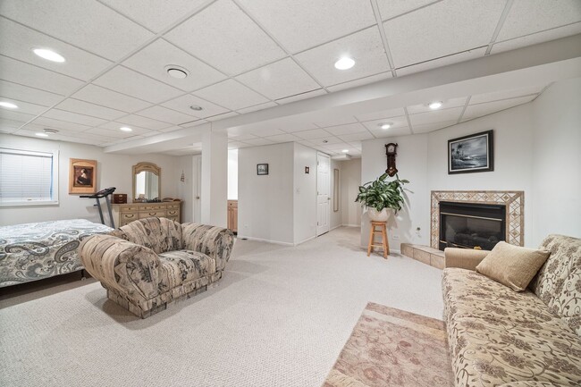 Building Photo - 32504 Millstone Cir