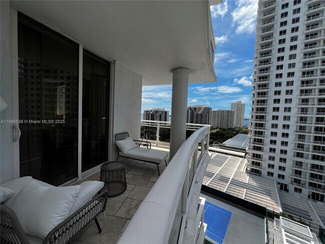 Building Photo - 901 Brickell Key Blvd