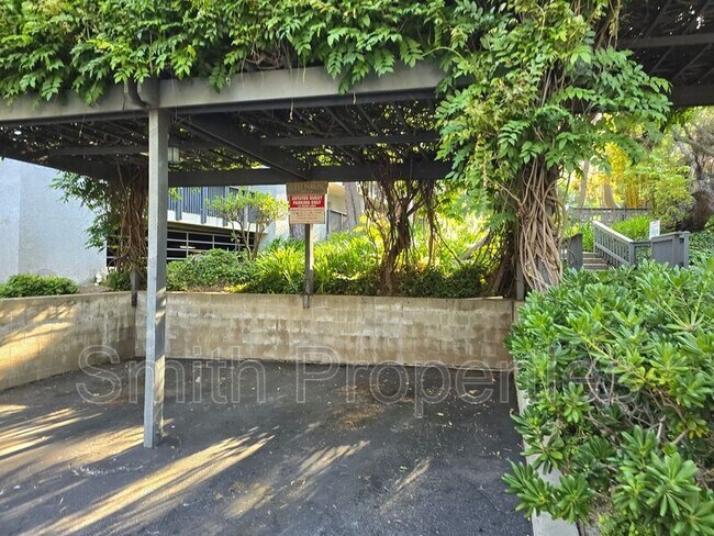Building Photo - 3604 W Estates Ln
