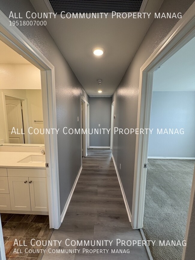 Building Photo - 29892 Glacier Bay Dr