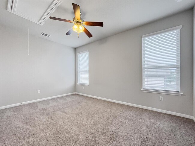 Building Photo - 905 Firebranch Trail