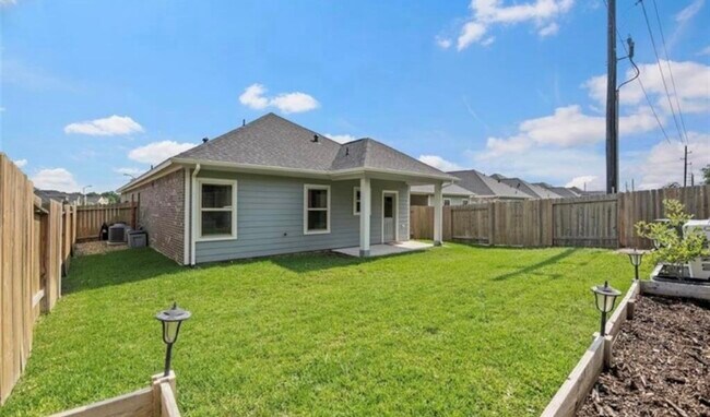 Building Photo - 31606 Heguy Pass