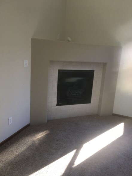 Primary Photo - 7342 SW 23rd St
