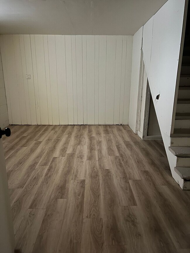 Building Photo - 524 Jefferson Ave