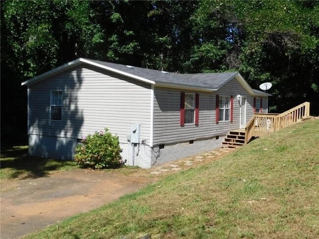 Building Photo - 284 Kate Rd