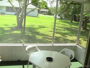 Building Photo - 507 S Jackson St